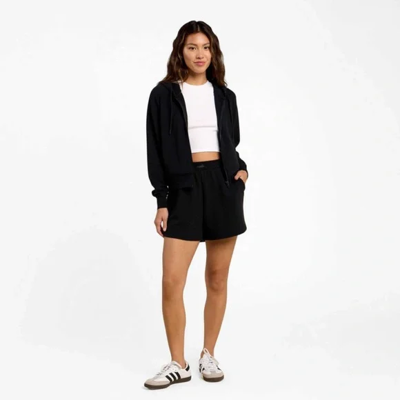 NWT NUUDS XXL LADIES WOMENS SPORTY WAFFLE SHORTS BLACK!!! 🖤🖤🖤 - Picture 1 of 8